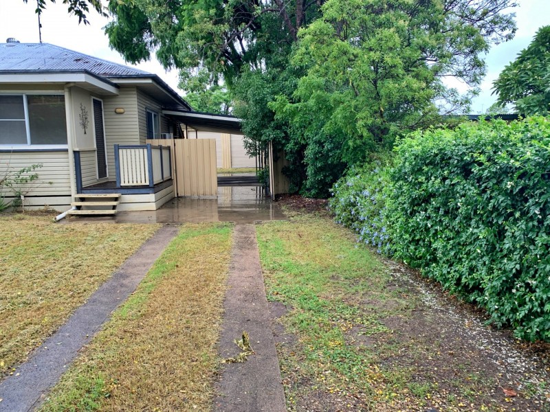 84 Russell St, Goondiwindi QLD 4390