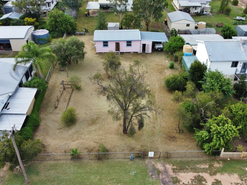 29 Lagoon Street, Yelarbon QLD 4388