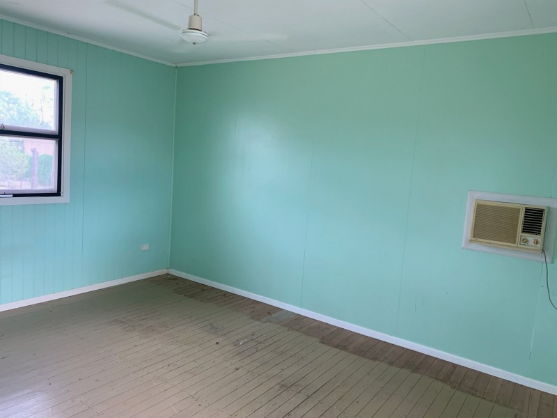 29 Lagoon Street, Yelarbon QLD 4388