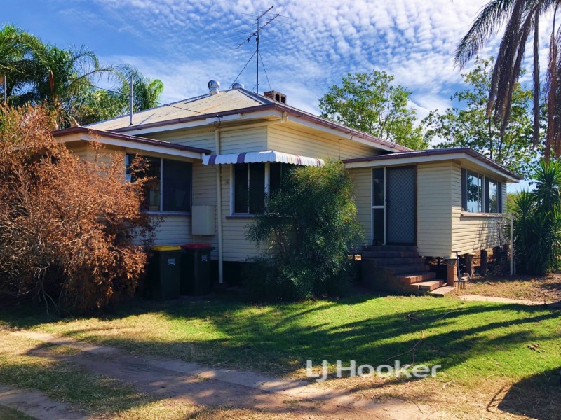 8 Eena Street, Yelarbon QLD 4388