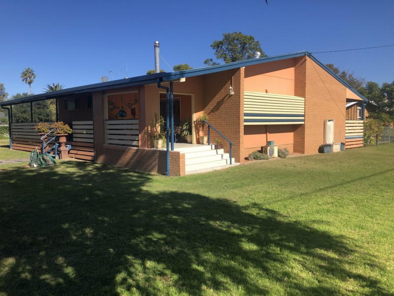 23 George St, Inglewood QLD 4387