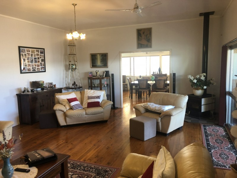 23 George St, Inglewood QLD 4387