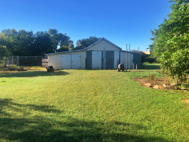 35-37 Warialda St, Yetman NSW 2410