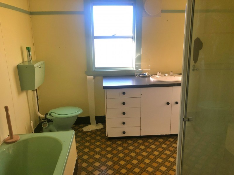 35-37 Warialda St, Yetman NSW 2410