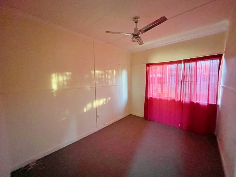 44 Kaboon Street, Yelarbon QLD 4388