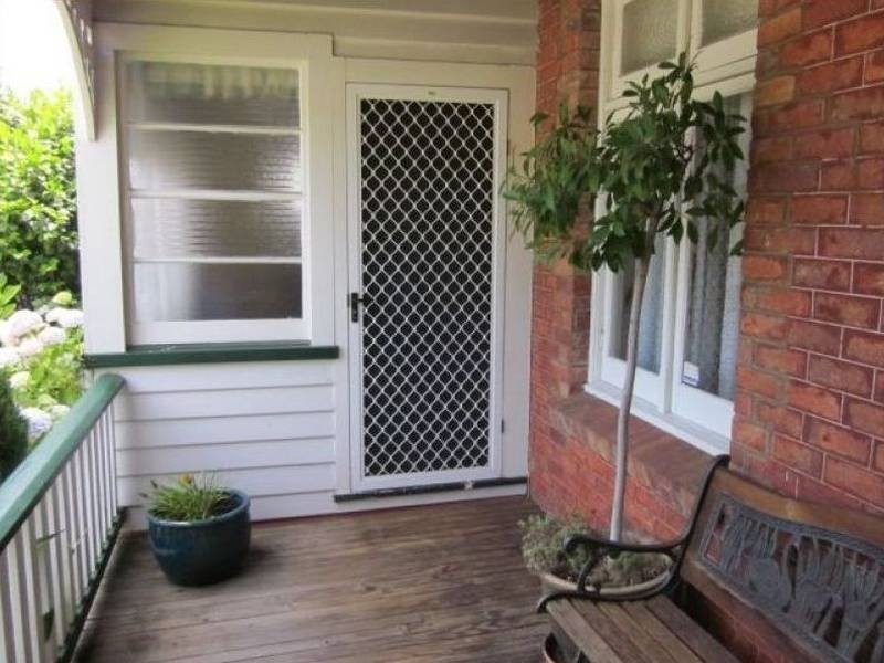 2/27 Laura Street, West Launceston TAS 7250