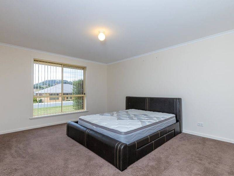 6 Alawoona Street, Legana TAS 7277