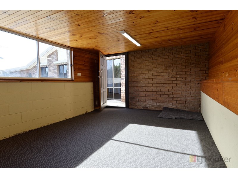 54 Crandon Crescent, Newnham TAS 7248