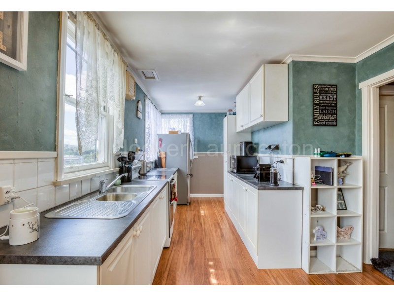 26 Kennedy Street, Mayfield TAS 7248