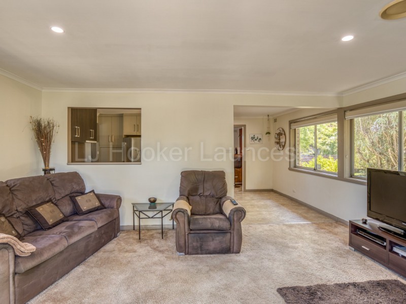 100 Poplar Parade, Youngtown TAS 7249