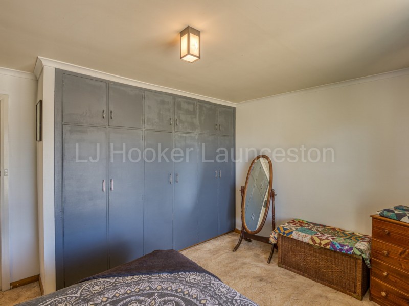 100 Poplar Parade, Youngtown TAS 7249