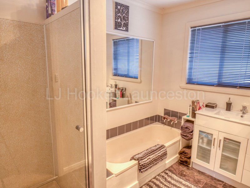 100 Poplar Parade, Youngtown TAS 7249