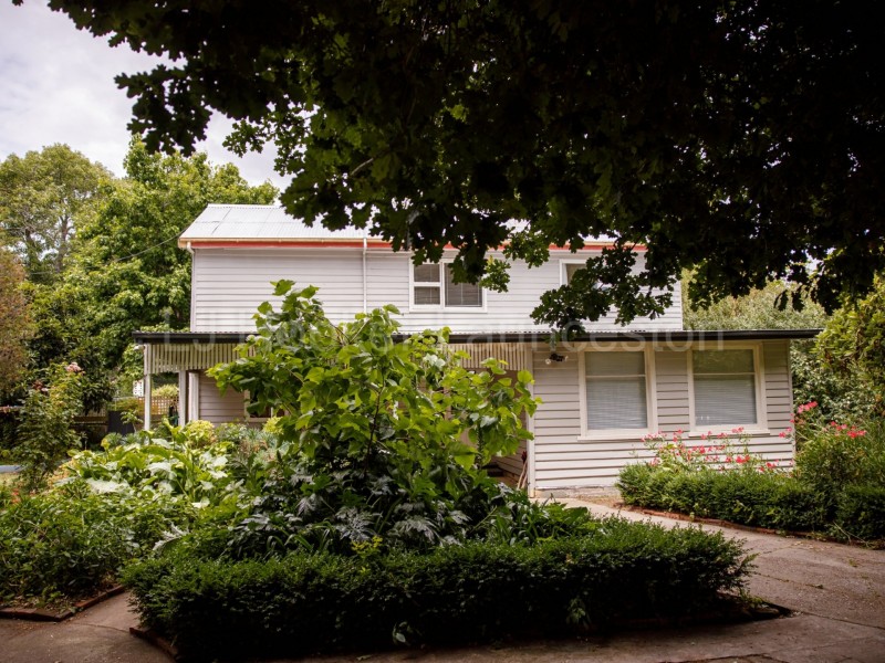 196 Paper Beach Road, Swan Point TAS 7275