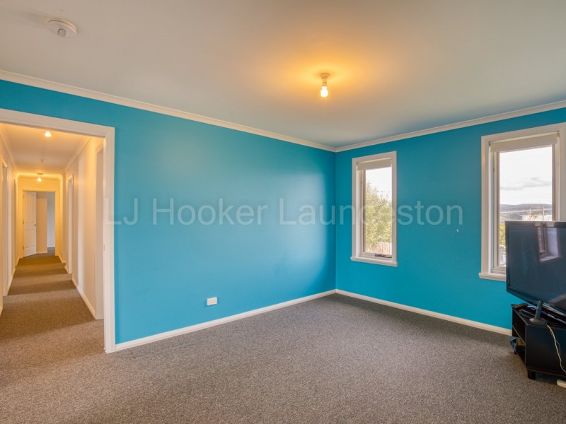 6 Miriam Court, Newnham TAS 7248