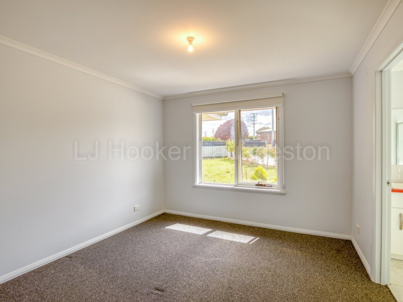 6 Miriam Court, Newnham TAS 7248