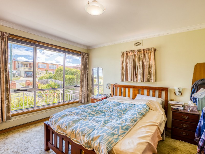 15 Ronneby Road, Newnham TAS 7248