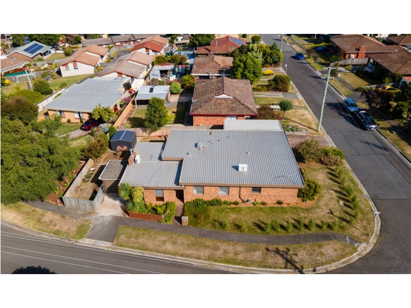 6 Teal Court, Newnham TAS 7248