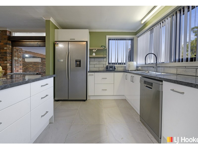 6 Teal Court, Newnham TAS 7248