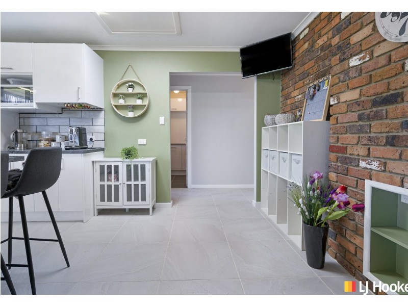 6 Teal Court, Newnham TAS 7248