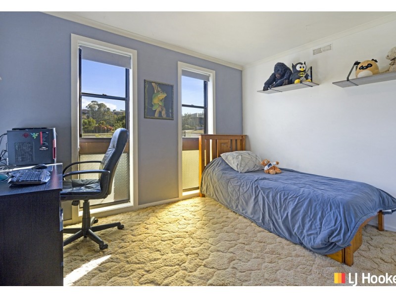 6 Teal Court, Newnham TAS 7248