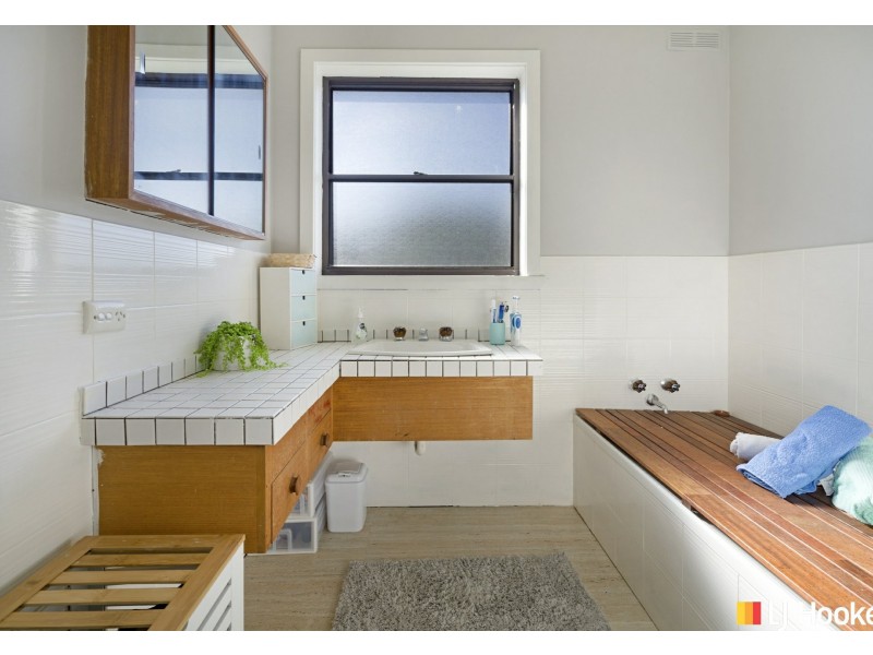 6 Teal Court, Newnham TAS 7248