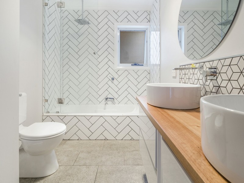 26 Ronneby Road, Newnham TAS 7248