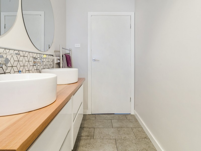 26 Ronneby Road, Newnham TAS 7248