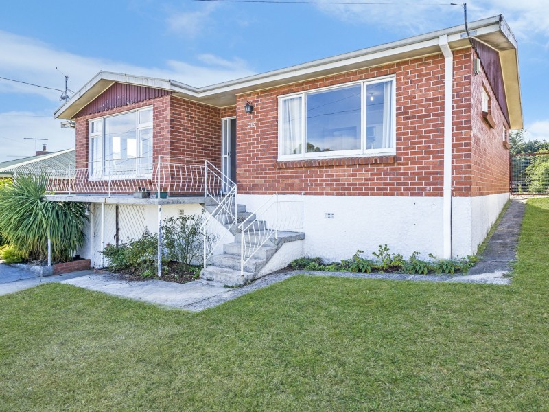 26 Ronneby Road, Newnham TAS 7248