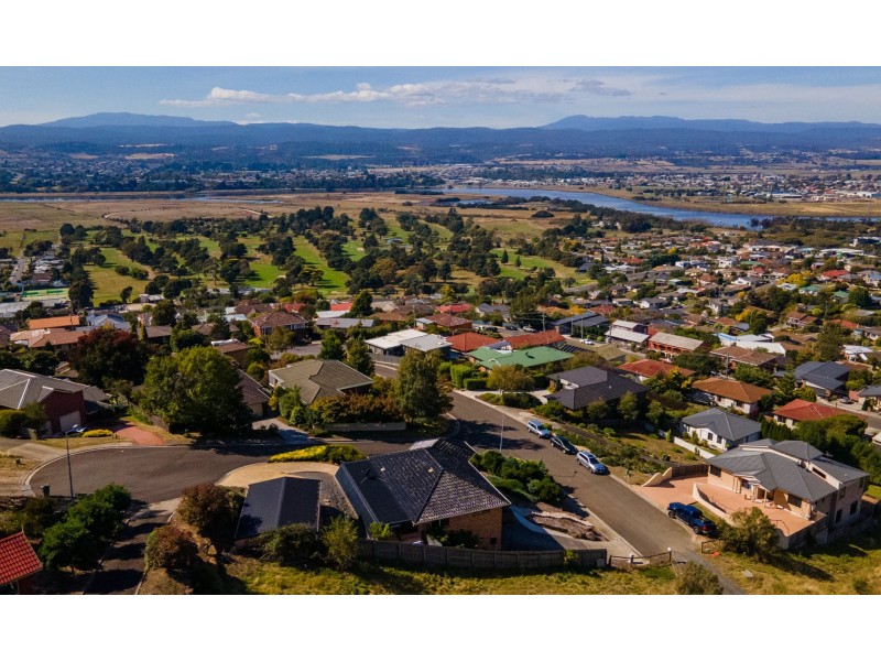 4 Tennyson Drive, Riverside TAS 7250