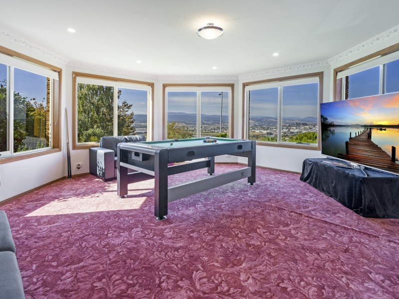 4 Tennyson Drive, Riverside TAS 7250