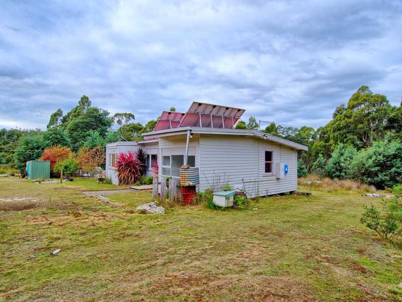 418 Pipers Brook Road, Lebrina TAS 7254