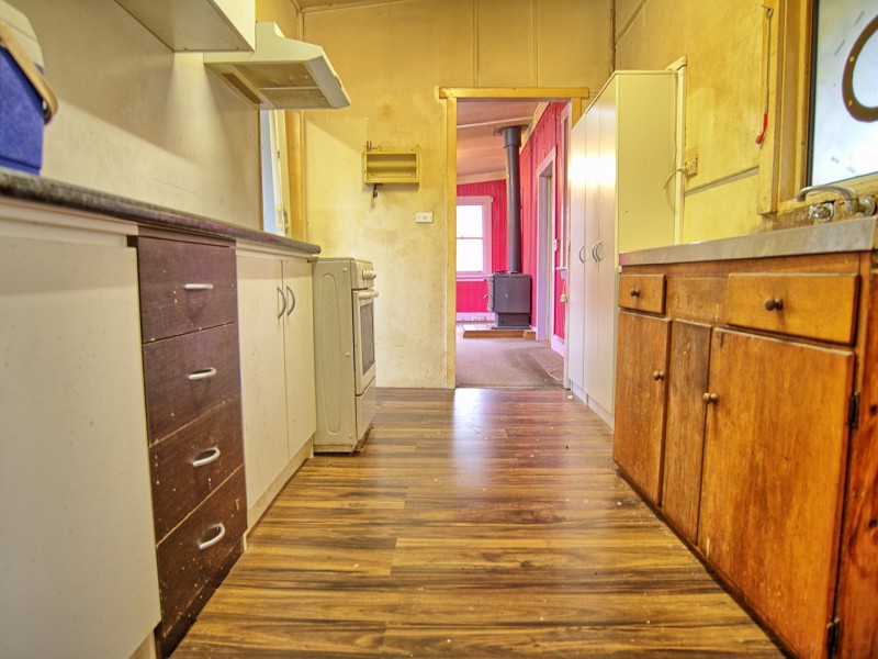 418 Pipers Brook Road, Lebrina TAS 7254