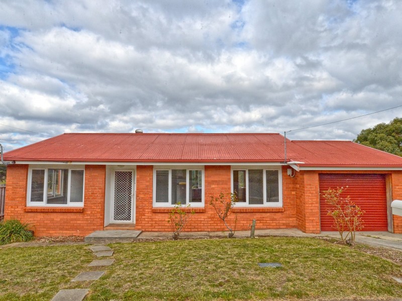 38 Parua Road, Newnham TAS 7248
