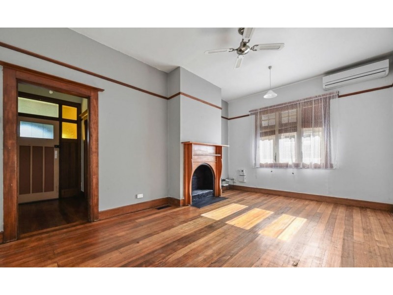 2 Kinross Road, Invermay TAS 7248