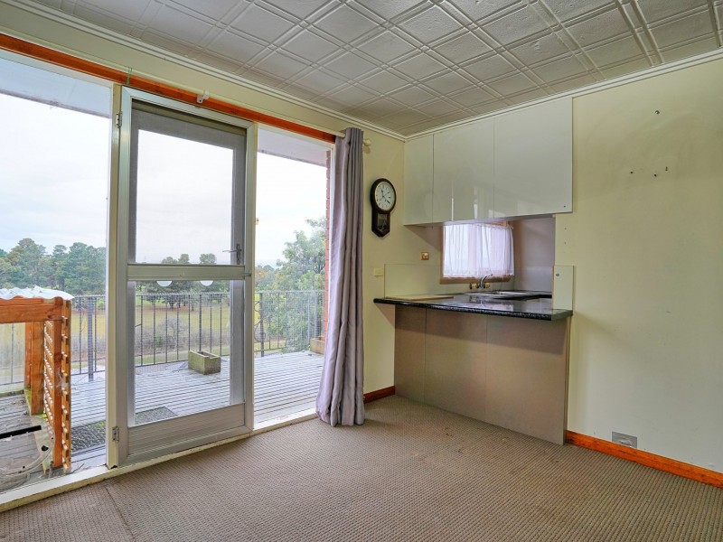 36 Crandon Crescent, Newnham TAS 7248