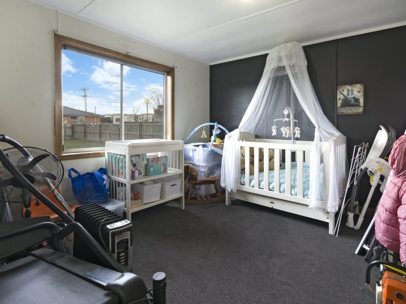 11 Cook Crescent, Mayfield TAS 7248