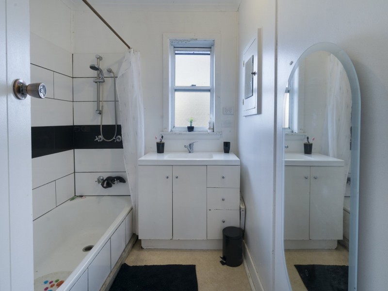 11 Cook Crescent, Mayfield TAS 7248