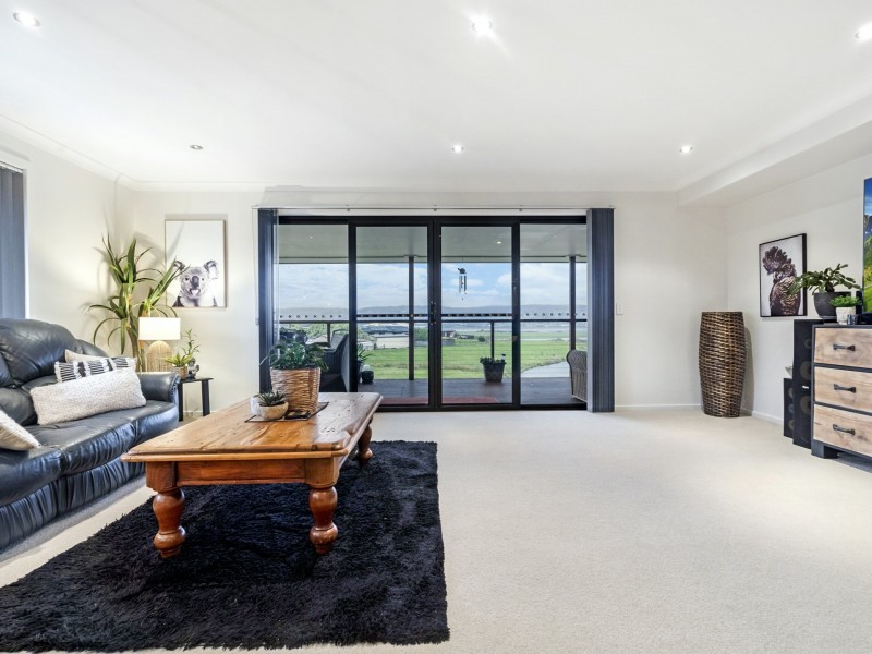 13 Carillion Court, Newnham TAS 7248