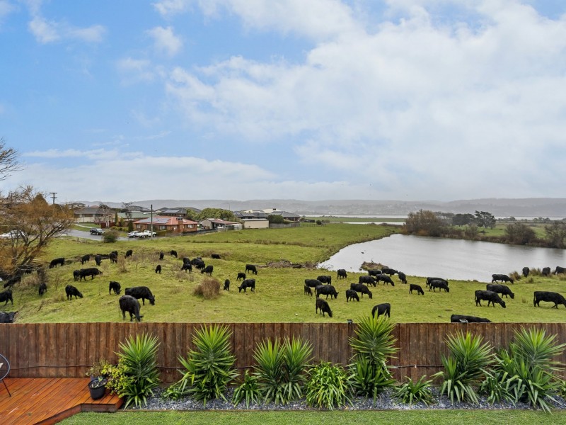 13 Carillion Court, Newnham TAS 7248