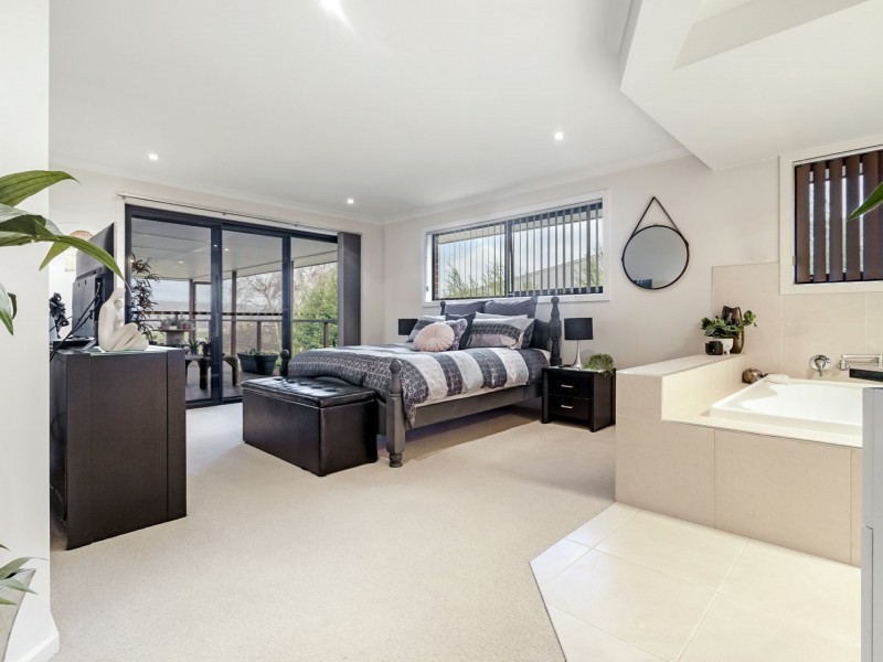 13 Carillion Court, Newnham TAS 7248