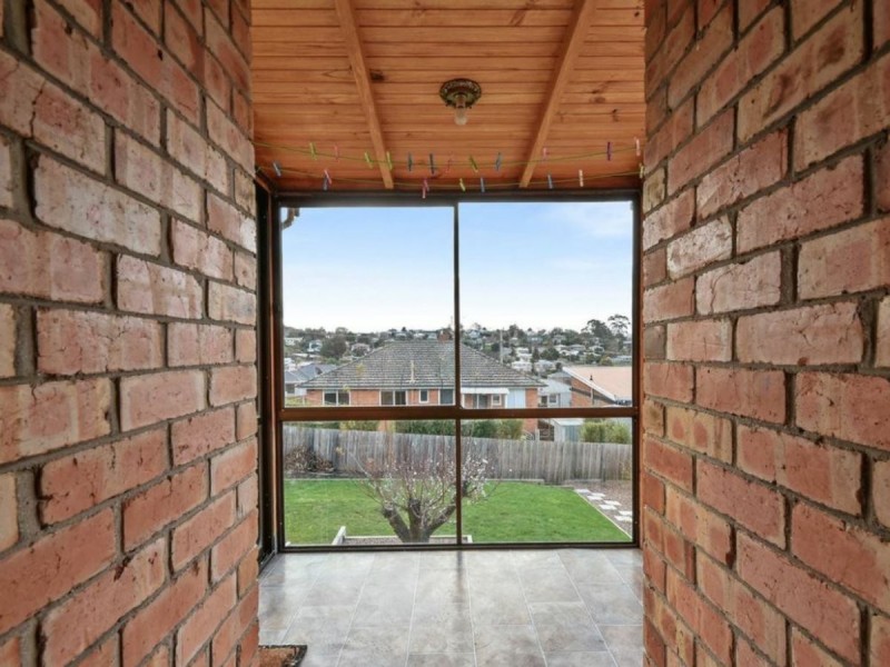 60 Riseley Street, Kings Meadows TAS 7249