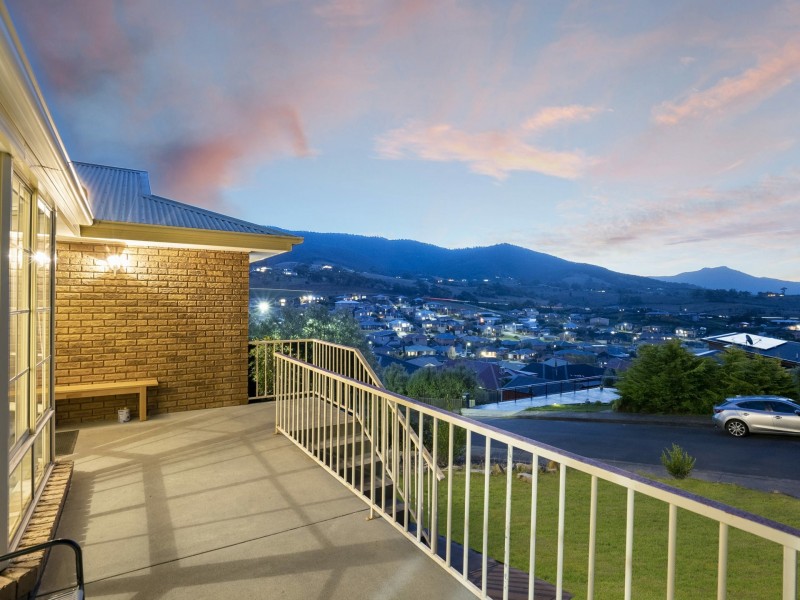 3 Baltonsborough Road, Austins Ferry TAS 7011