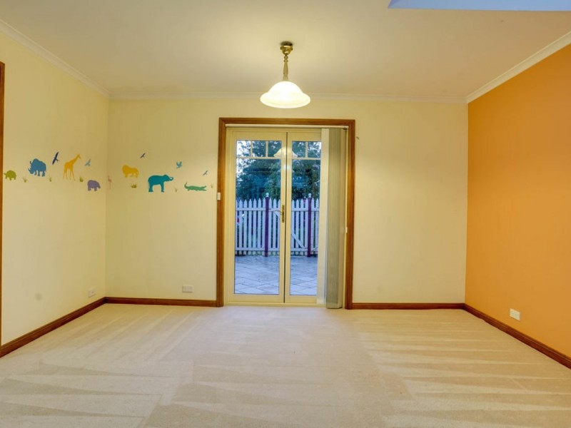 7 Hampshire Place, Prospect Vale TAS 7250