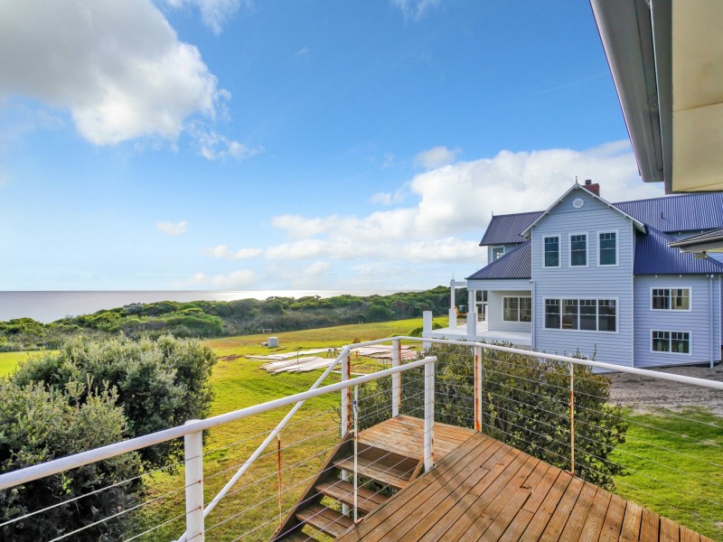 130 Bellbuoy Beach Road, Low Head TAS 7253