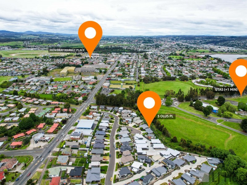 5 Olus Place, Newnham TAS 7248