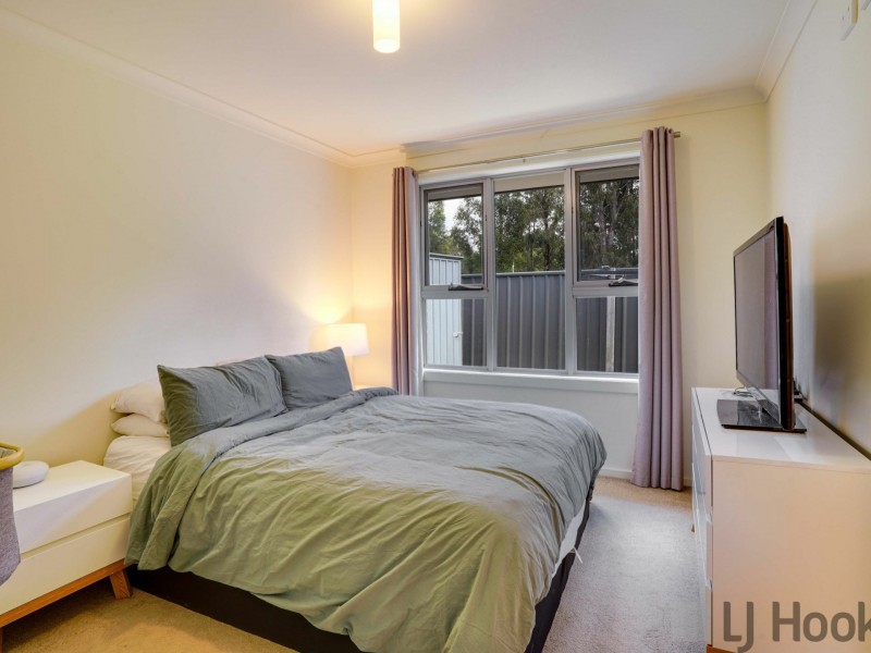 5 Olus Place, Newnham TAS 7248