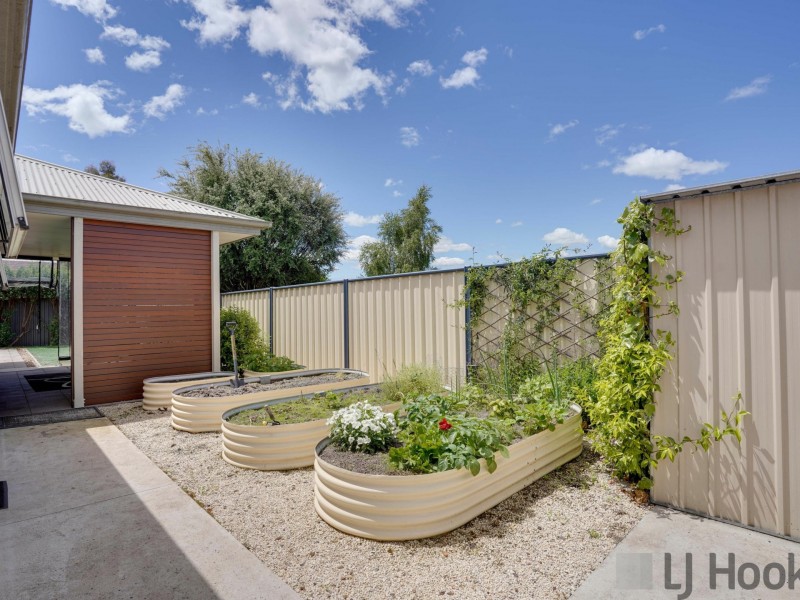 Unit 2/77a William Street, Westbury TAS 7303