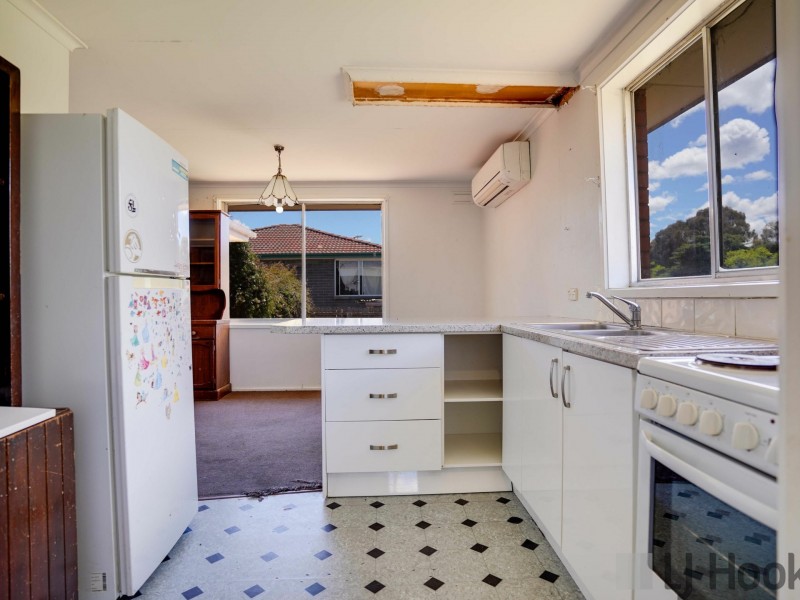 18 Warring Street, Ravenswood TAS 7250