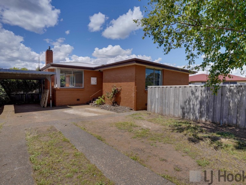 18 Warring Street, Ravenswood TAS 7250