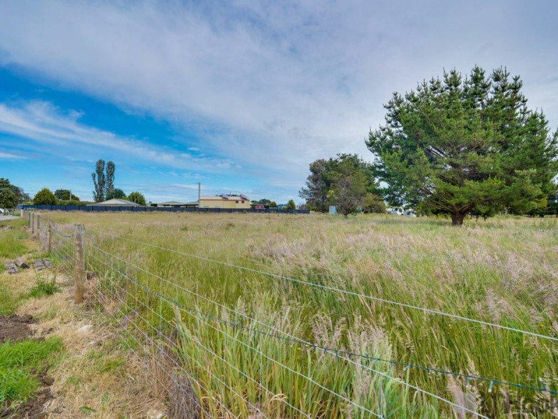 5 Peyton Street, Westbury TAS 7303